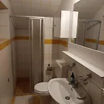 Nikolux Apartment *