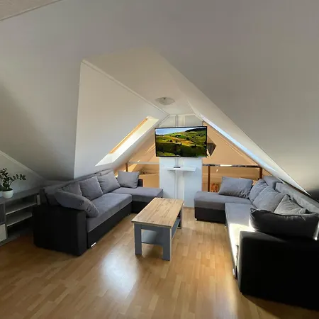 Nikolux Apartment *