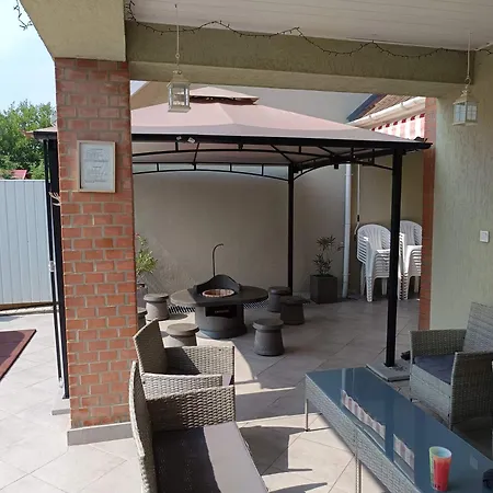 Lägenhet Nikolux Hajdúszoboszló